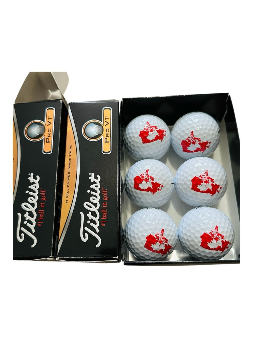 TITLEIST - Pro V1 Golf Balls set #3 and #4 with personalized logo.